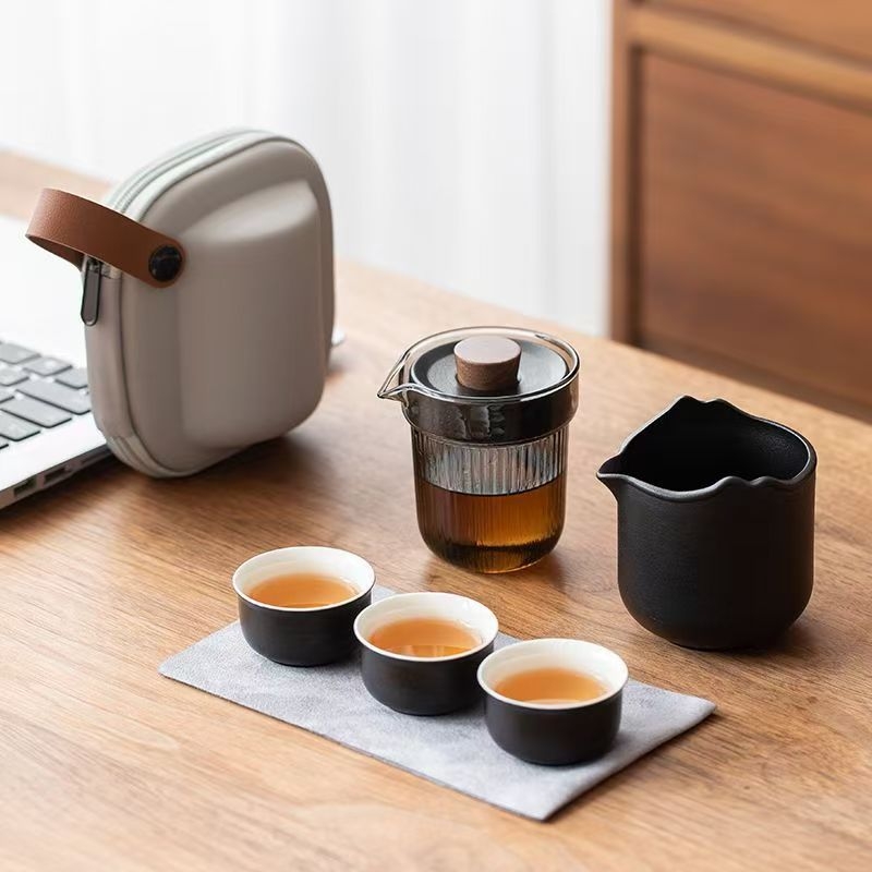 Set de ceai ceramic pentru călătorii – compact, cu oală și trei cești, stil Gongfu, pentru exterior, cadou de afaceri