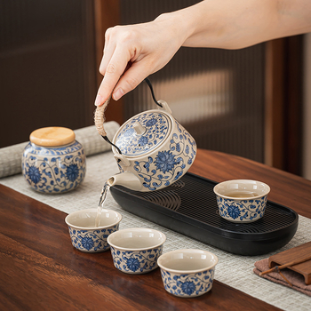 Set portabil de ceai pentru călătorii – ceainic ceramic și patru cești