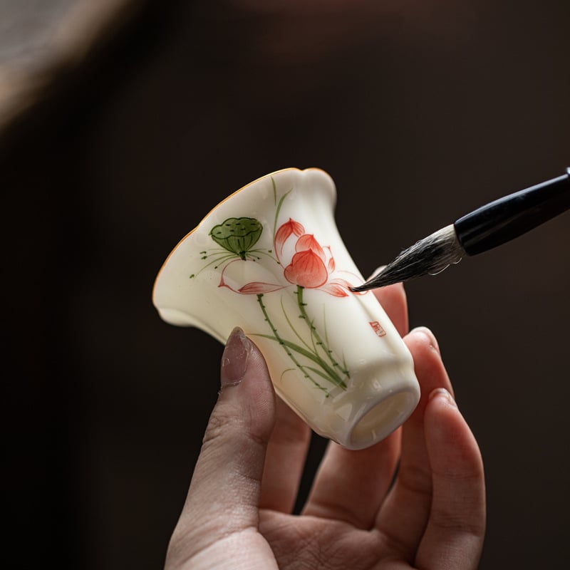 Ceașcă ceramică pentru ceai Kung Fu, cu petale pictate manual sub glazură galben miere, ceașcă aromată cu lotus, floare de piersic și crin