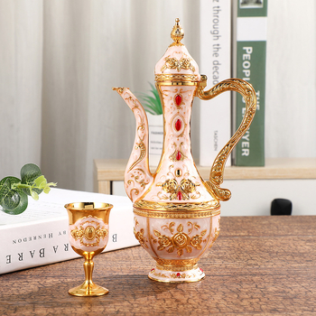 Set european retro pentru pahare de vin într-o cutie cadou, set de tăvi metalice pentru pahare de vin, ornamente metalice pentru hoteluri