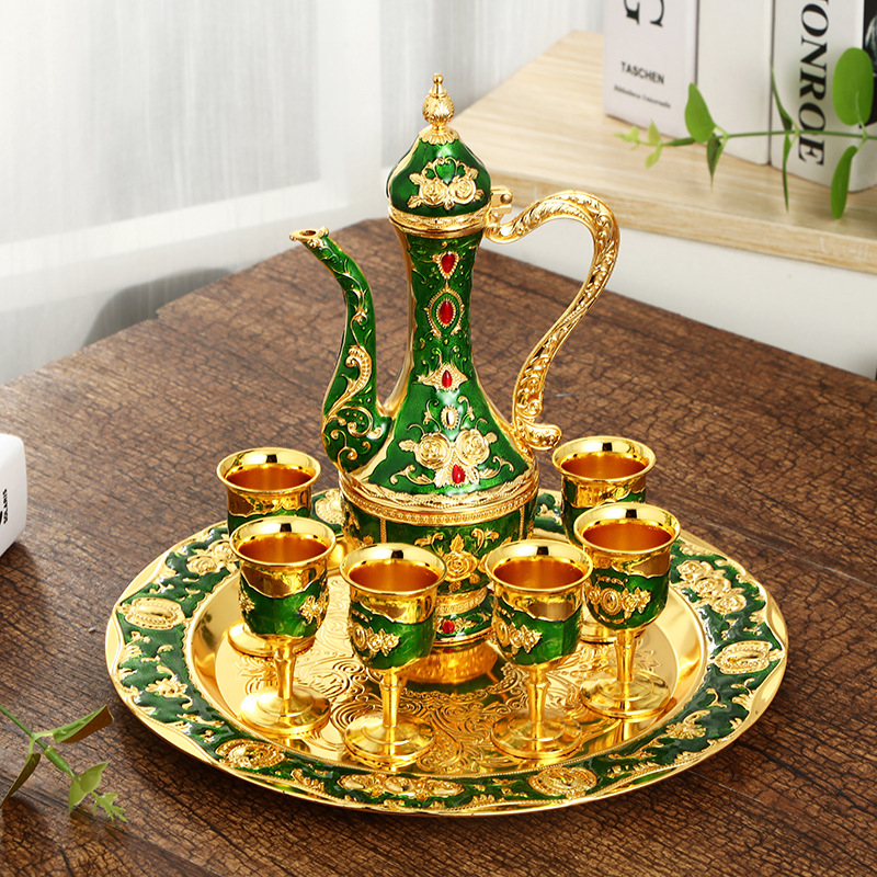 Set european retro pentru pahare de vin într-o cutie cadou, set de tăvi metalice pentru pahare de vin, ornamente metalice pentru hoteluri