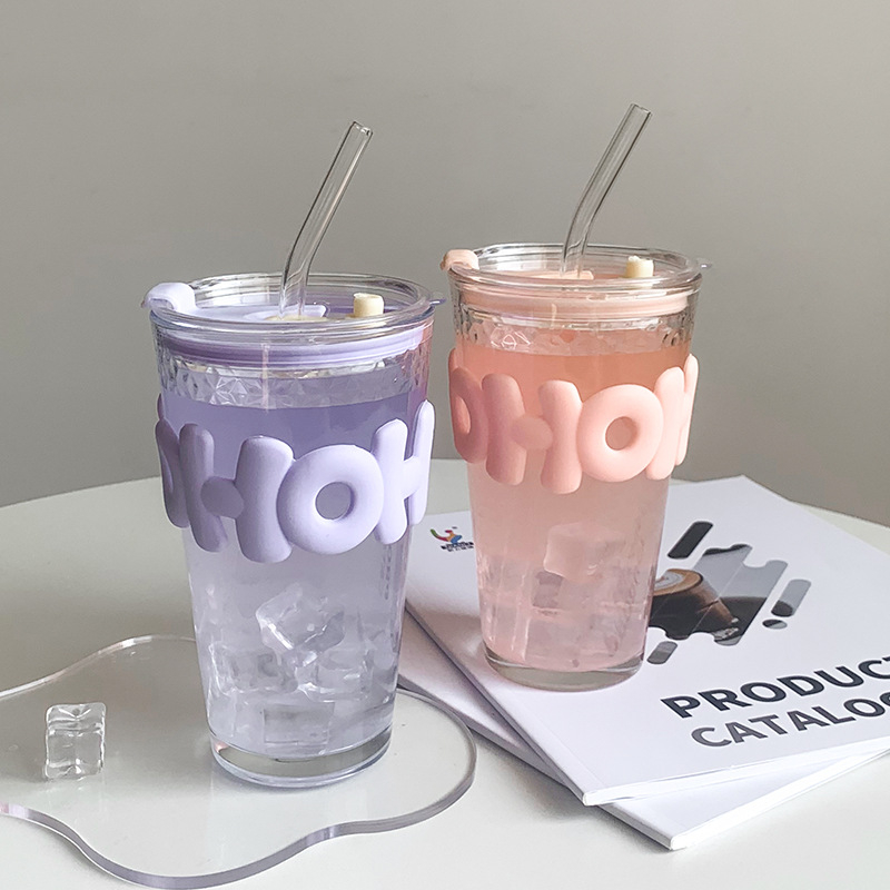 Capac din plastic pentru pahar cu gaură pentru pai – protecție împotriva prafului și a scurgerilor, imprimare logo disponibil, personalizabil