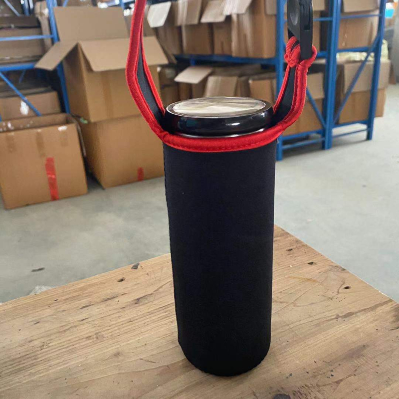 Husă elastică pentru termos, culoare solidă, curea pentru purtare pe umăr, izolație și protecție anti-cădere, din material neopren