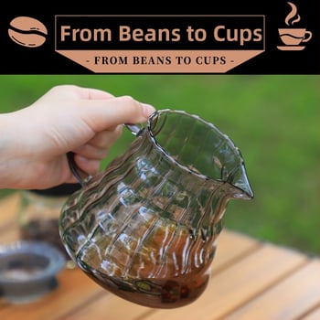 Set de cafea pentru exterior pour-over, cu râșniță manuală, carafă de cafea, cești, filtre de hârtie și linguriță de măsurare