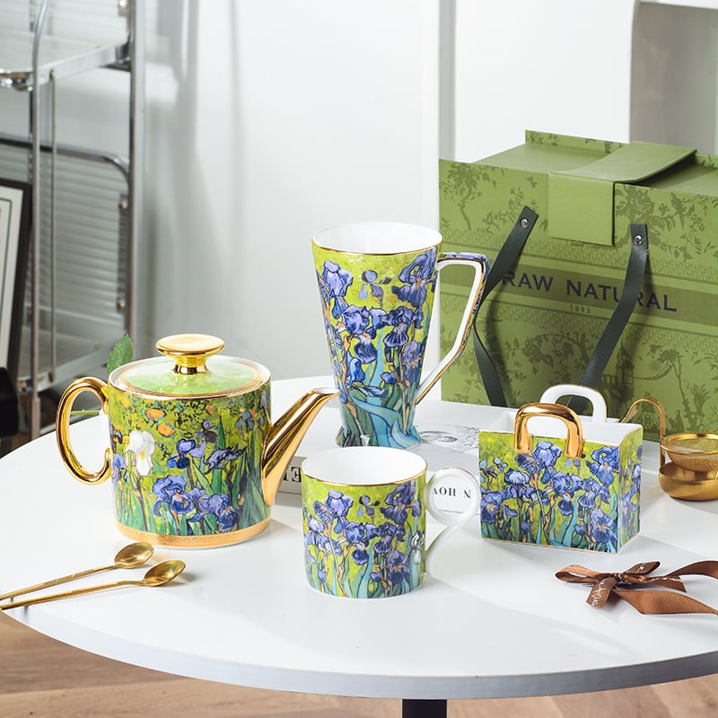 Set cești de cafea și farfurie Iris Series din bone china – ceai de după-amiază