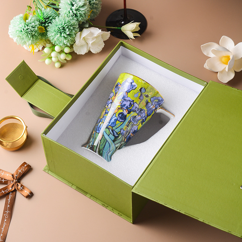 Set cești de cafea și farfurie Iris Series din bone china – ceai de după-amiază