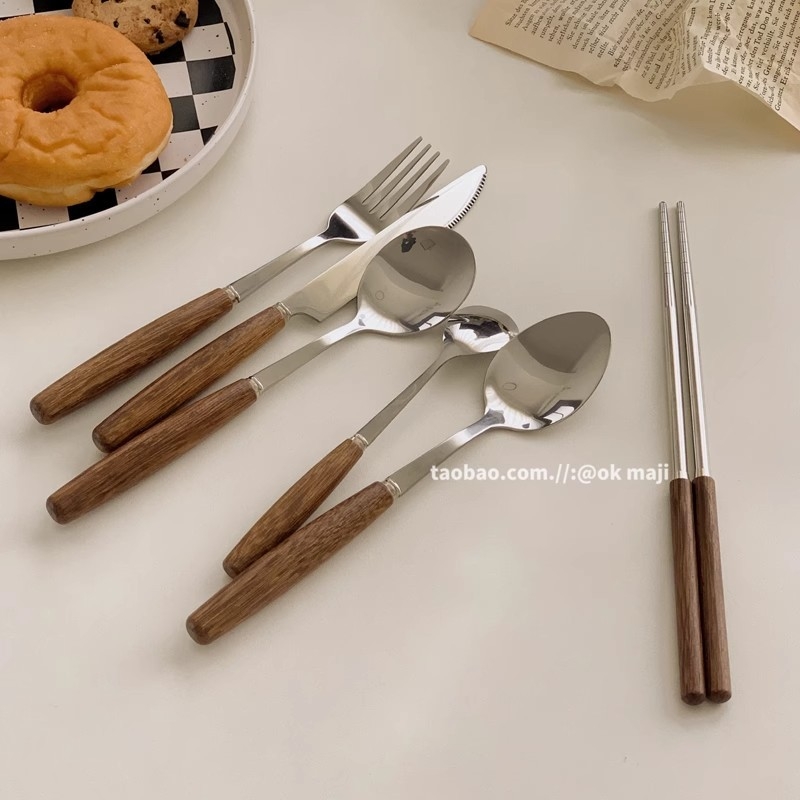 Made by Hanyang: set pribora s drvenom drškom u korejskom stilu IN STYLE, retro nehrđajući čelik zapadna kuhinja — žlica, vilica za tjesteninu, nož, vilica i drvena žlica s ručkom u obliku krila piletine