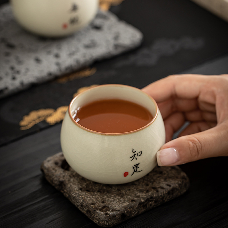 Ceasca de ceai bej cu glazură crackle Ru Kiln, ceramică lucrată manual pentru uz personal, ceașcă de ceai elegantă - cadou