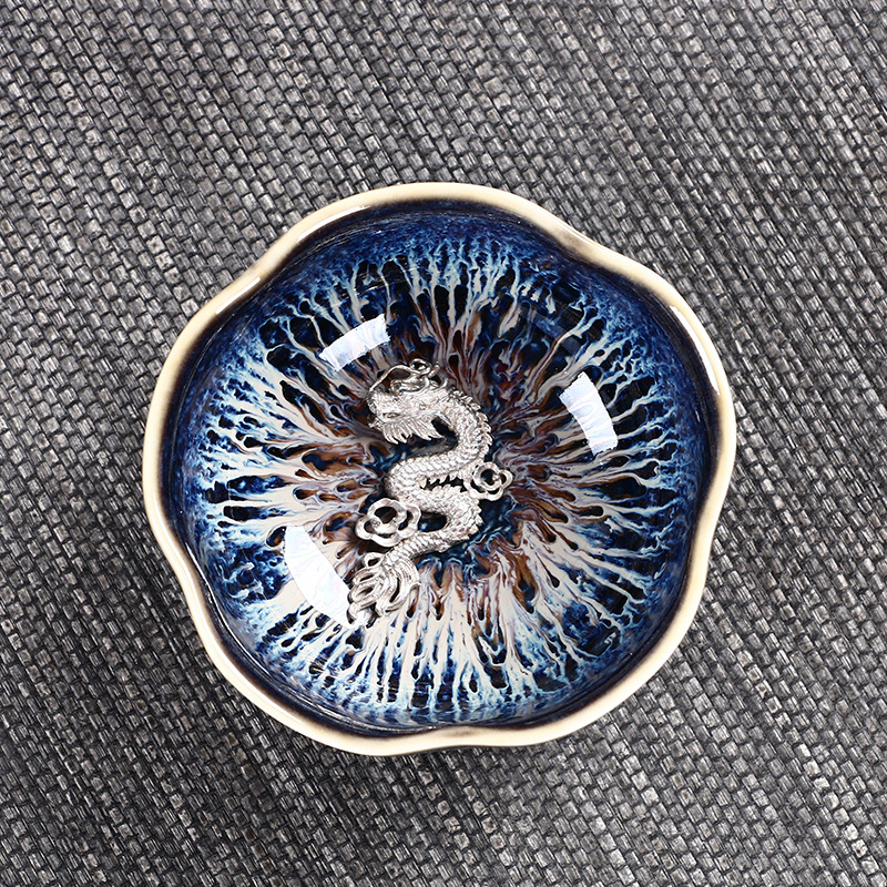 Căniță de ceai Jianzhan cu încrustație de argint, glazură Tianmu cu variație la cuptor, glazură Rabbit-Hair, motiv pește argintiu, ceramică pentru degustare