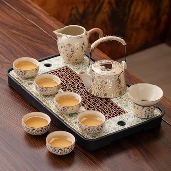 Ru Kiln 2026 Nou model set Kung Fu ceai pentru uz casnic, ceainic ceramic de înaltă calitate, cești de ceai, tavă pentru ceai uscat, set complet de ceai