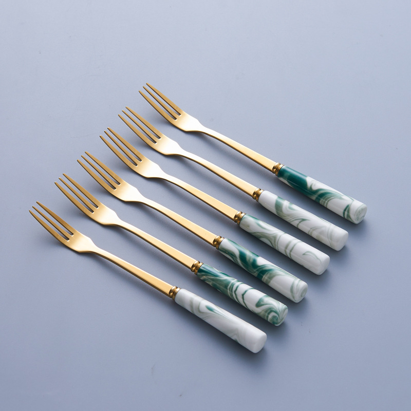 Set nordic din oțel inoxidabil pentru fructe: furculiță și lingură cu recipient ceramic de depozitare, design marmorat pentru uz casnic