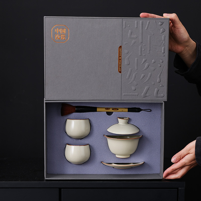 Ceainic bej din ceramică, cu mâner lateral, glazură crăpată și linii aurii, ceainic Gongfu pentru uz casnic, stil Chinez Nou