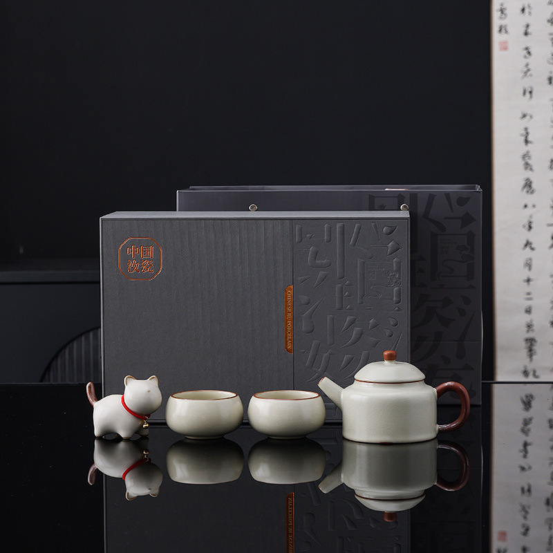 Ceainic bej din ceramică, cu mâner lateral, glazură crăpată și linii aurii, ceainic Gongfu pentru uz casnic, stil Chinez Nou
