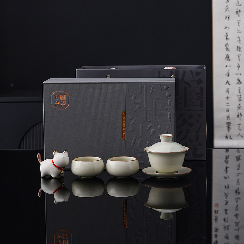 Ceainic bej din ceramică, cu mâner lateral, glazură crăpată și linii aurii, ceainic Gongfu pentru uz casnic, stil Chinez Nou