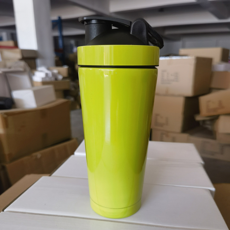 Shaker din oțel inoxidabil 304, pereți dubli izolați în vid, pentru amestecarea pudrei de proteină, fitness și sport.