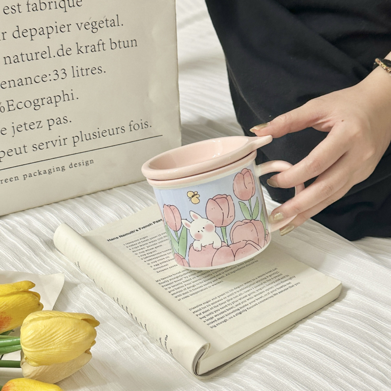 Cană ceramică cu capac, în stil INS, design drăguț pentru acasă și mic dejun, cadou