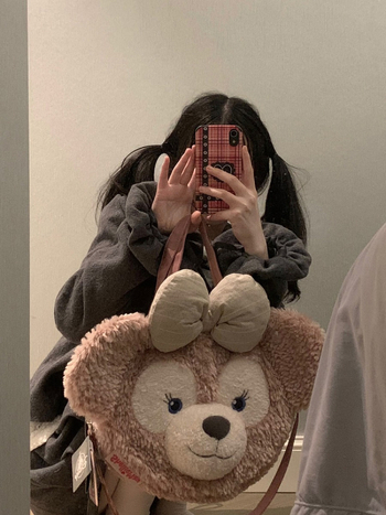 Torba od pliša inspirirana Zhao Lusi, slatka mašna, okrugla crossbody torbica za žene, svestrana za svakodnevnu upotrebu