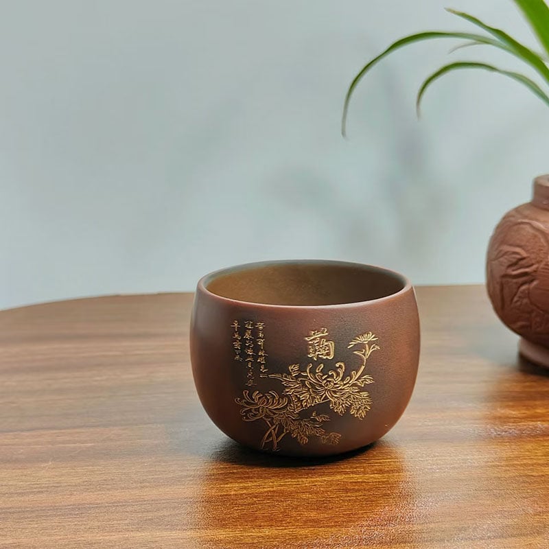 Set de ceai din lut purpuriu Nixing cu motive gravate de lotus, prun, orhidee, bambus, krizantemă și peisaj; pentru uz casnic și pentru oaspeți; set de ceai Kung Fu.