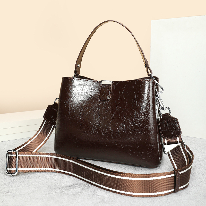 Kožna ženska torba za rame, velika zapremina, luksuzan dojam, crossbody torba, vintage torba tipa kanta