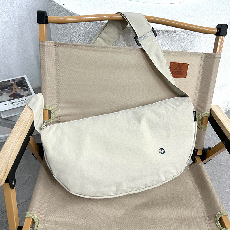 Ženska nylon torba s naramenicom, makaron boje, jednobojna, lagana, za svakodnevnu upotrebu