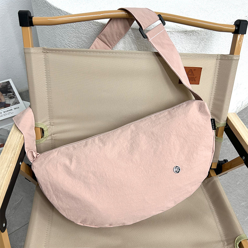 Ženska nylon torba s naramenicom, makaron boje, jednobojna, lagana, za svakodnevnu upotrebu
