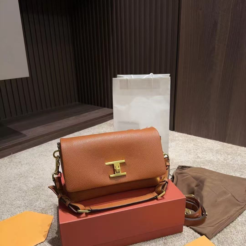 Ženska torbica od prave kože, elegantna torba za rame i crossbody, mala kvadratnog oblika