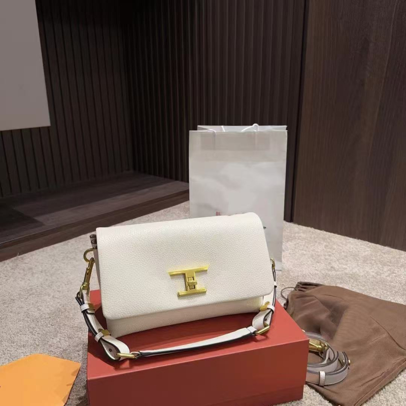Ženska torbica od prave kože, elegantna torba za rame i crossbody, mala kvadratnog oblika