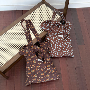 Korejska floralna platnena tote torba, proljeće 2025, velika kapaciteta, plisirana torba oblaka za žene, crossbody