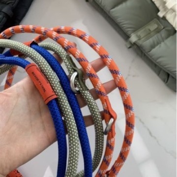 Ženska crossbody torba u obliku oblaka, gornja ručka, mekana podstava, jedinstven dizajn, petlja