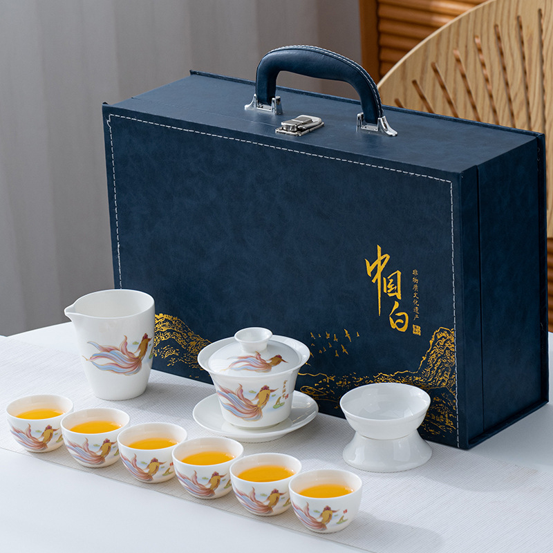 Teáskészlet tejfehér jade-ból, bőr dobozban, fehér porcelán Kung-Fu teáskészlet ajándékdobozban