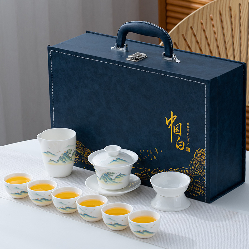 Teáskészlet tejfehér jade-ból, bőr dobozban, fehér porcelán Kung-Fu teáskészlet ajándékdobozban