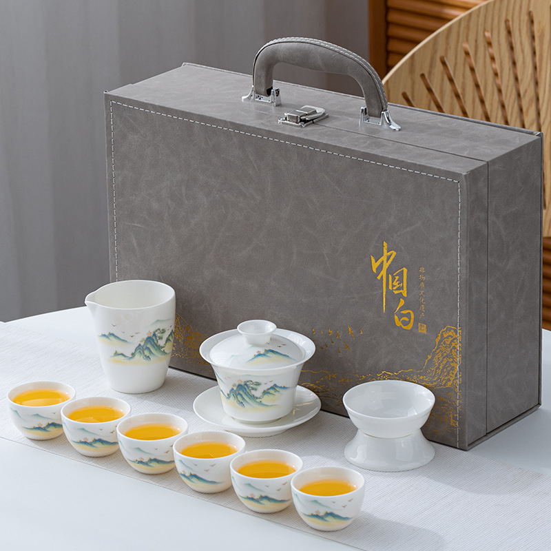 Teáskészlet tejfehér jade-ból, bőr dobozban, fehér porcelán Kung-Fu teáskészlet ajándékdobozban