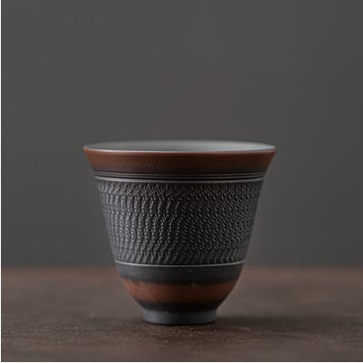 Ceșuță de ceai din ceramică mov, lucrată manual – ceașcă mare de maestru, set Kung Fu pentru ceai