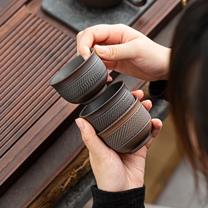 Ceșuță de ceai din ceramică mov, lucrată manual – ceașcă mare de maestru, set Kung Fu pentru ceai