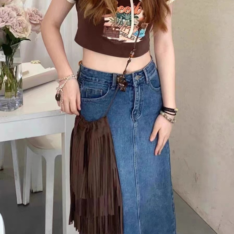 Stylna crossbody torba s vezicom i perlicama od jelene kože s baršunom – vintage stil, mala, za jesen
