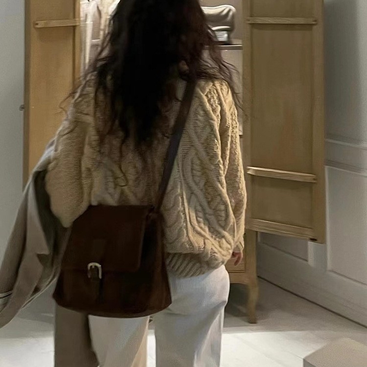 Ženska torba u korejskom stilu od velura, crossbody torba, jesen/zima 2025, retro elegancija, svakodnevna uporaba