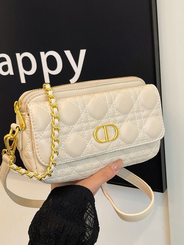 Ženska crossbody torbica s lancem, mala, u Chanel stilu, zatvaranje zipom, proljeće 2025