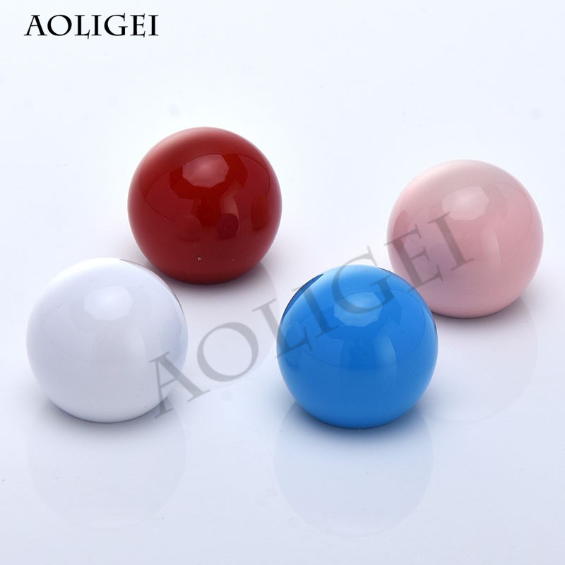 Capace pentru sticluțe de parfum din PP, acrilic și ABS – design modern, calitate înaltă