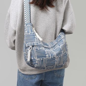 Ženska platnena torba u korejskom stilu, novi model 2026, velika kapacitet, dojam vrhunske kvalitete, široka naramenica, crossbody torba na jedno rame, svestrana platnena torba