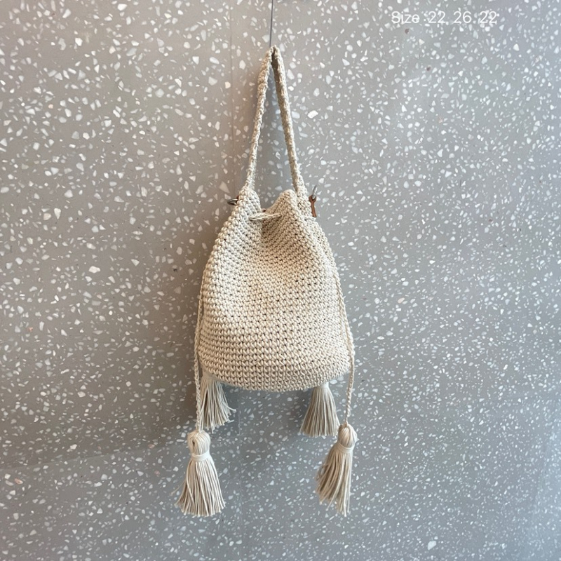 Ženska torba od voskanog užeta s resicama, pletena, torba tipa kanta, zatvaranje špagom, za ručno nošenje, na ramenu ili crossbody