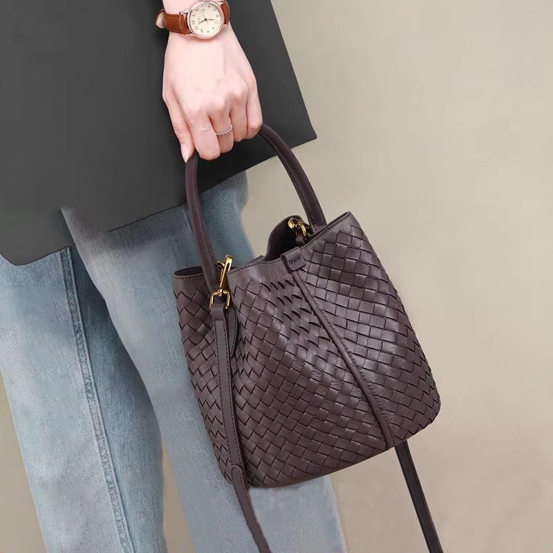Ženska crossbody torba u obliku kante — proljeće 2025, visoka kvaliteta pletenja, velika zapremina
