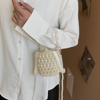 Mala ženska torbica s bisernim pletenjem, svježa i slatka, bucket torba s remenom za crossbody, 2024 moda