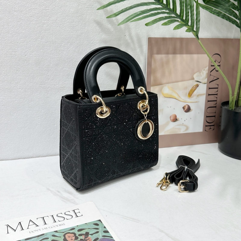 Princess Diana torba s dijamantnim ukrasima — PU torba za ramena i crossbody, srednje veličine
