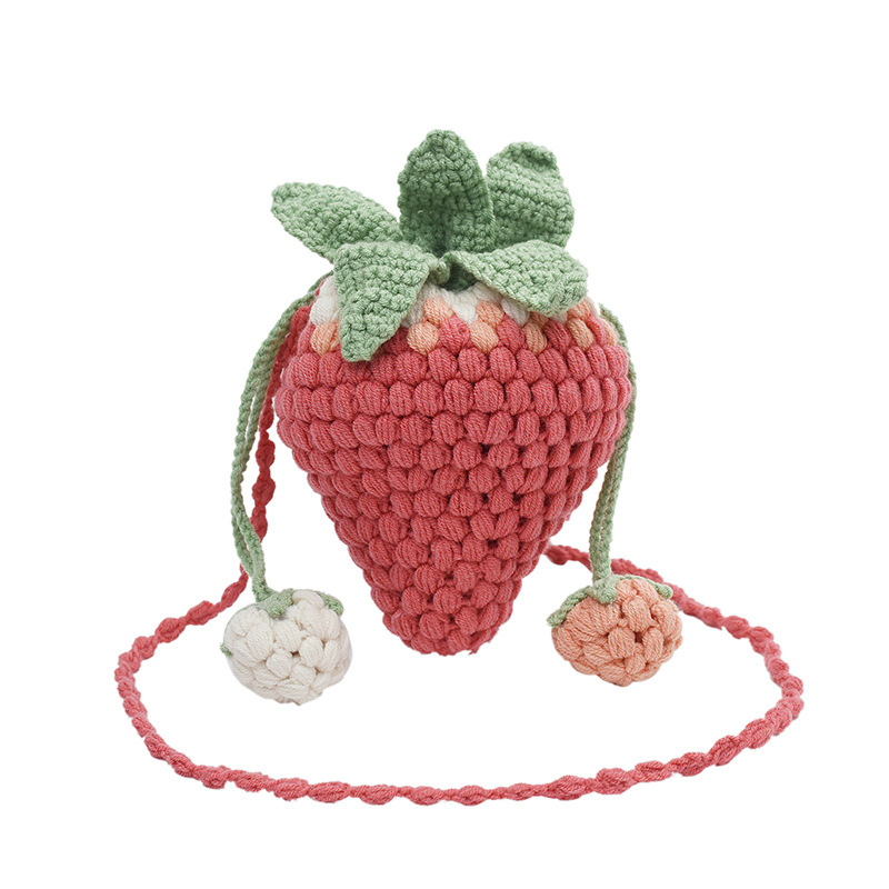 Slatka mini bucket torbica za ljeto 2025, inspirirana šumom, pletena crossbody torba s motivom crtane jagode, okrugli oblik, zatvaranje šnurlom, unutarnja zip džep