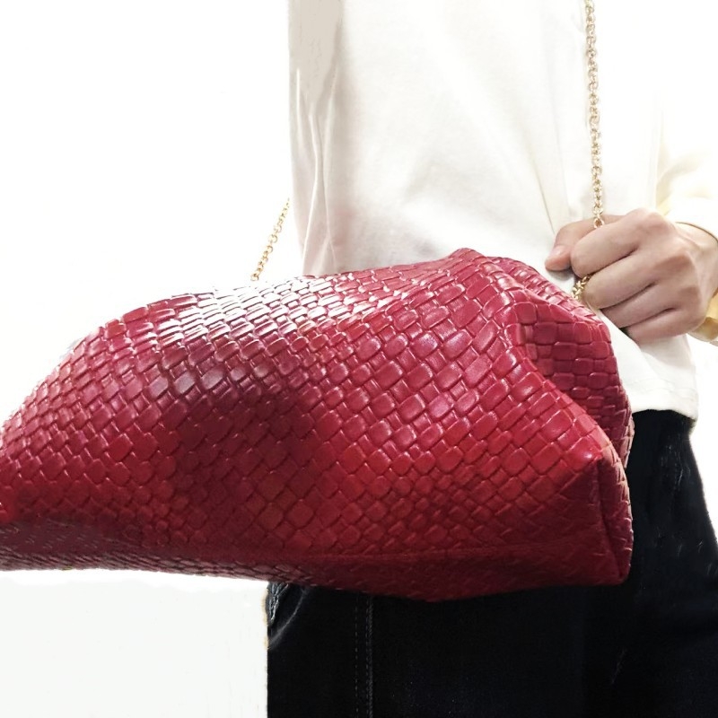 PU kožna clutch torba s metalnim okvirom, pleteni uzorak oblaka, velik kapacitet, crossbody torba za žene