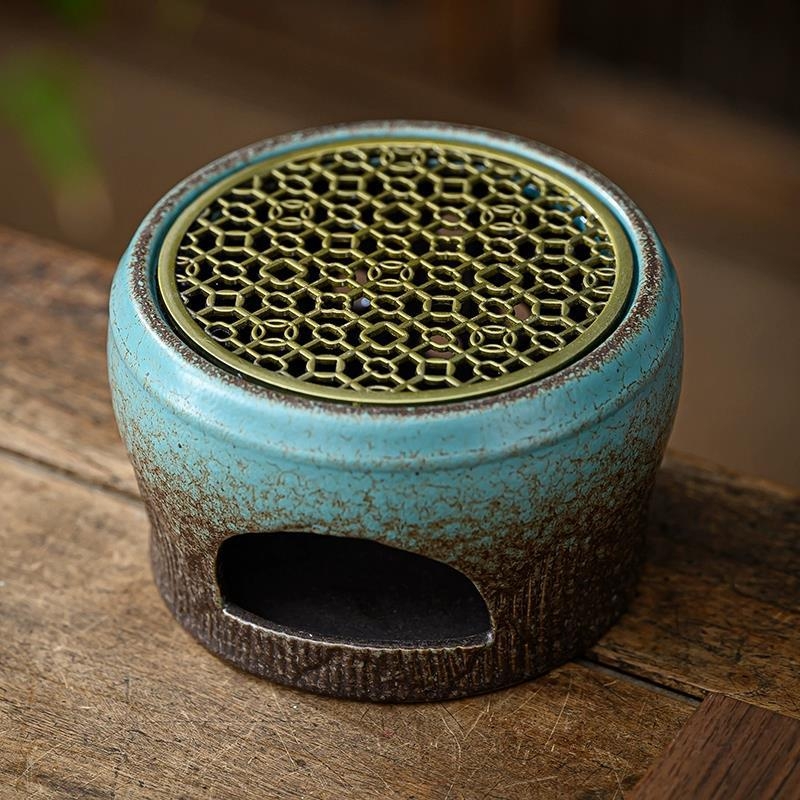 Set japonez vintage pentru încălzire ceai cu bază de lumânare, pentru ceainic și cești, accesorii de ceai izolate