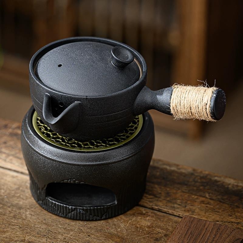 Set japonez vintage pentru încălzire ceai cu bază de lumânare, pentru ceainic și cești, accesorii de ceai izolate