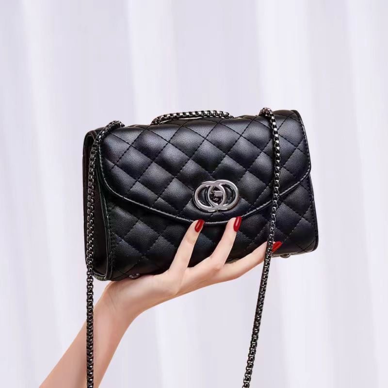 Ženska crossbody torba s lancem, dijamantno šev, PU koža, srednje veličine