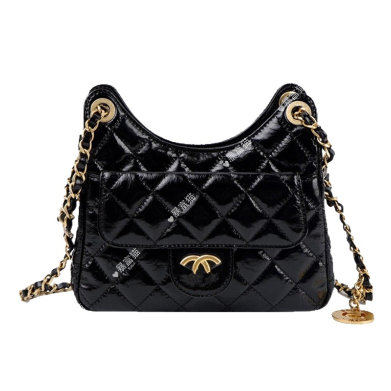 Torba hobo od prave kože s quiltanim uzorkom i lančanim remenom, crossbody, srednje veličine