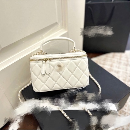 Klasična torbica od ovčje kože s dijamantnim uzorkom i zlatnom etiketom, kutijastog oblika torba, za rame ili crossbody, ženska torba, elegantan i zreo stil